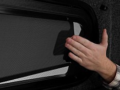 Window Screen - Z2 Truck Cap  - Chevy/GMC Silverado 1500 | 2019 - Current